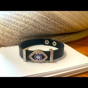 Evil eye leather bracelet